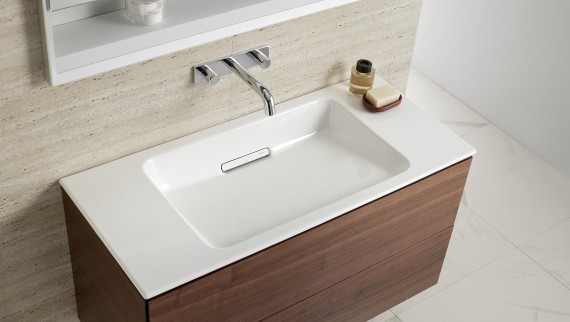 Mueble de lavabo Geberit ONE en acabado de nogal