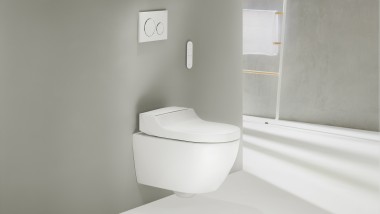 Geberit AquaClean Tuma Comfort con mando a distancia Sigma20