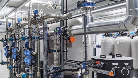 Industria y construcción naval con Geberit Industria y construcción naval con Geberit