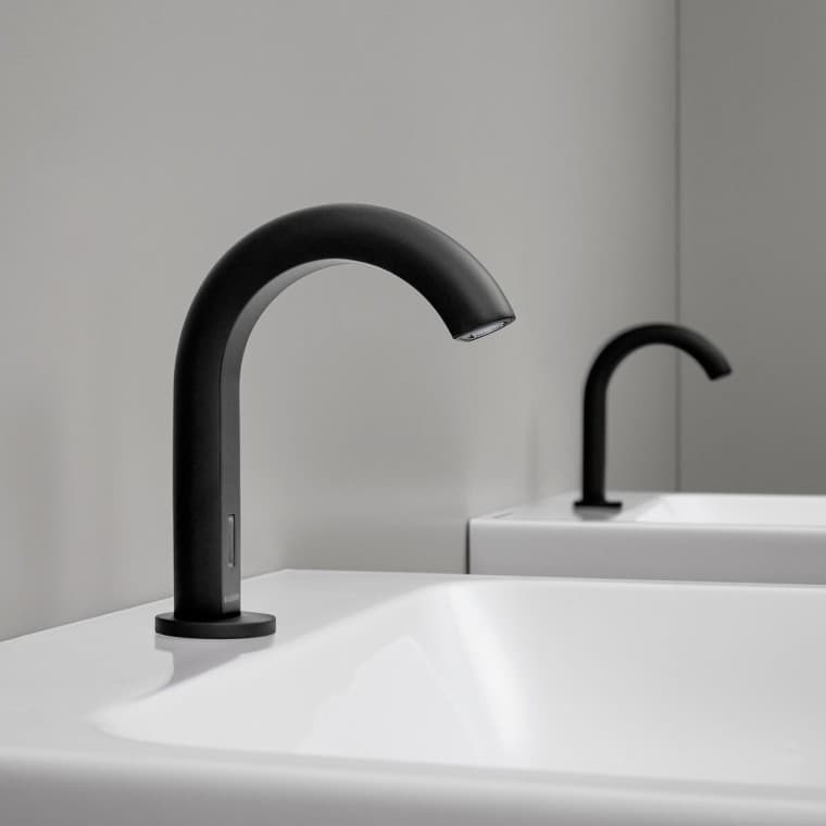 Los grifos Geberit en negro mate están de moda (© Geberit) Los grifos Geberit en negro mate están de moda (© Geberit)
