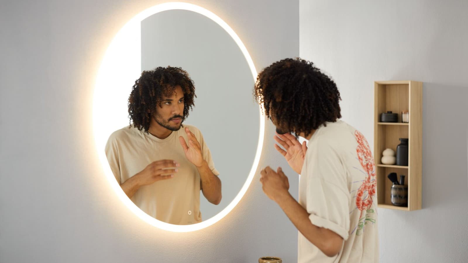 Espejo redondo Option 90 cm (© Geberit) Espejo redondo Option 90 cm (© Geberit)