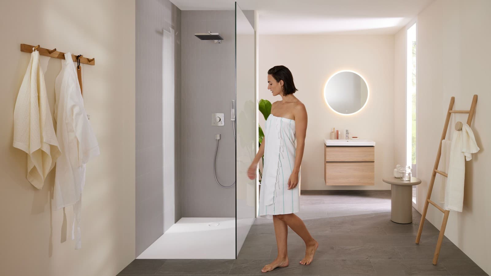 Una solución de ducha a ras de suelo de Geberit ofrece una mejor higiene Una solución de ducha a ras de suelo de Geberit ofrece una mejor higiene