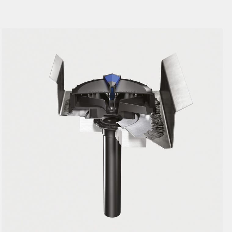 Instalación del sistema sifónico de evacuación de cubiertas Geberit Pluvia en un tejado con canalón de acero Instalación del sistema sifónico de evacuación de cubiertas Geberit Pluvia en un tejado con canalón de acero