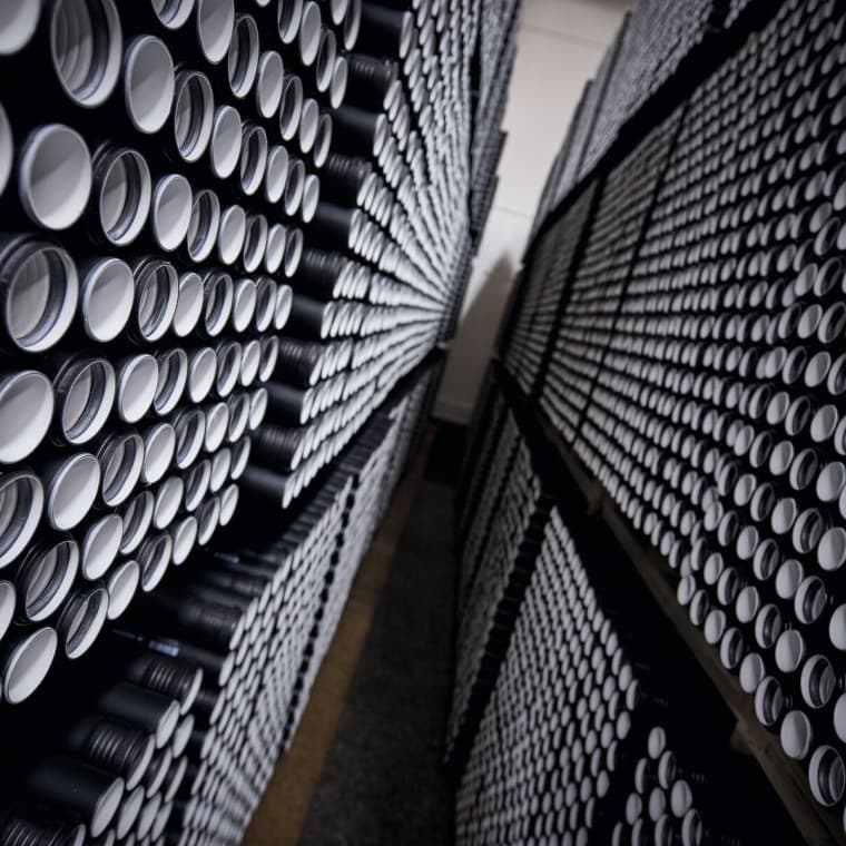 Tubos apilados Silent-PP producidos en Europa Tubos apilados Silent-PP producidos en Europa