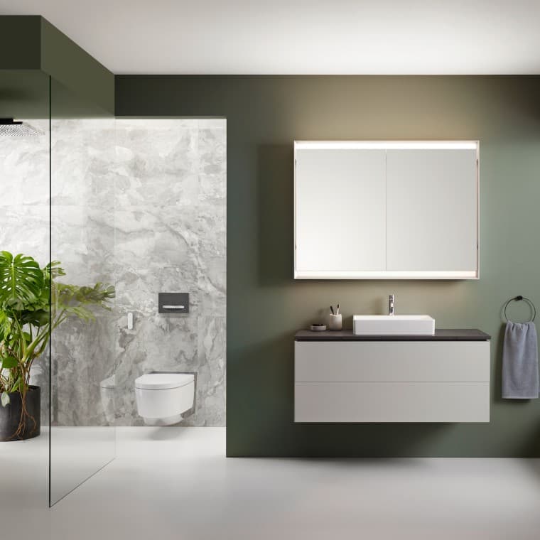 Inodoro bidé Geberit AquaClean Mera Comfort en un baño Geberit ONE Inodoro bidé Geberit AquaClean Mera Comfort en un baño Geberit ONE