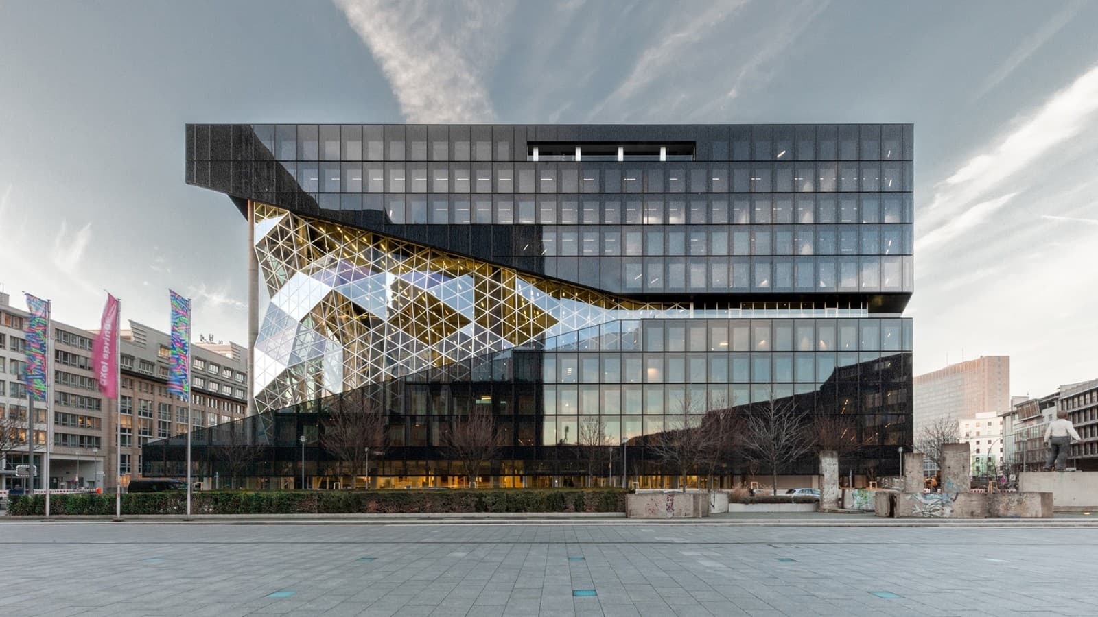 Nueva sede central de Axel Springer en Berlín (DE) (© Geberit) Nueva sede central de Axel Springer en Berlín (DE) (© Geberit)
