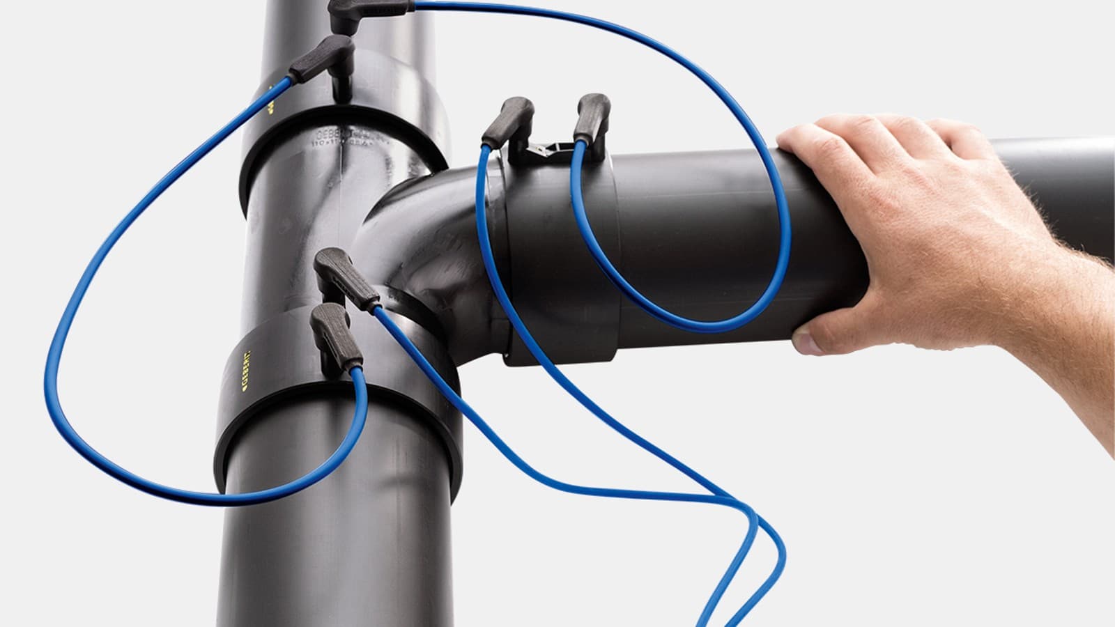 Manejo de la máquina de electrofusión Geberit ESG 3 Manejo de la máquina de electrofusión Geberit ESG 3